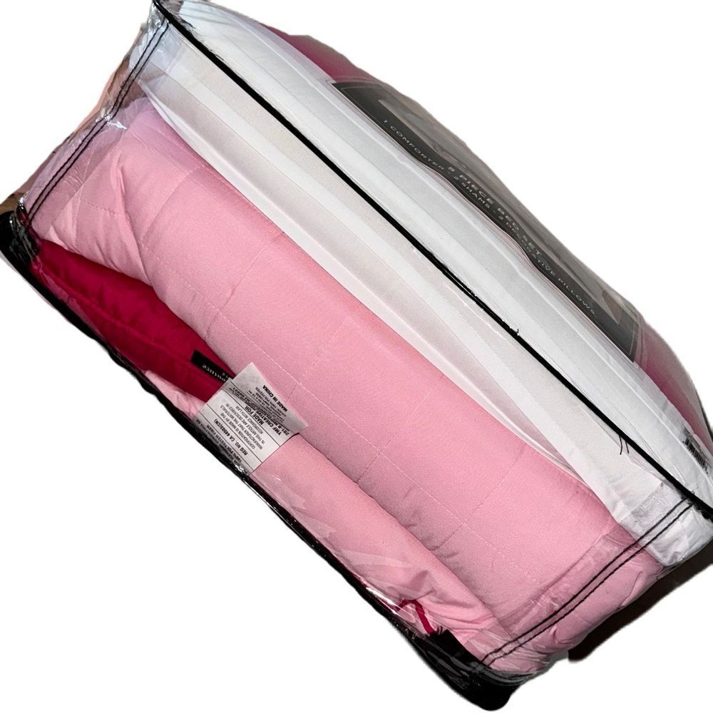 **SOLD** Juicy Couture Home 5PC Pink Gray Color Block Striped Comforter Bed Set - Picture 13 of 16